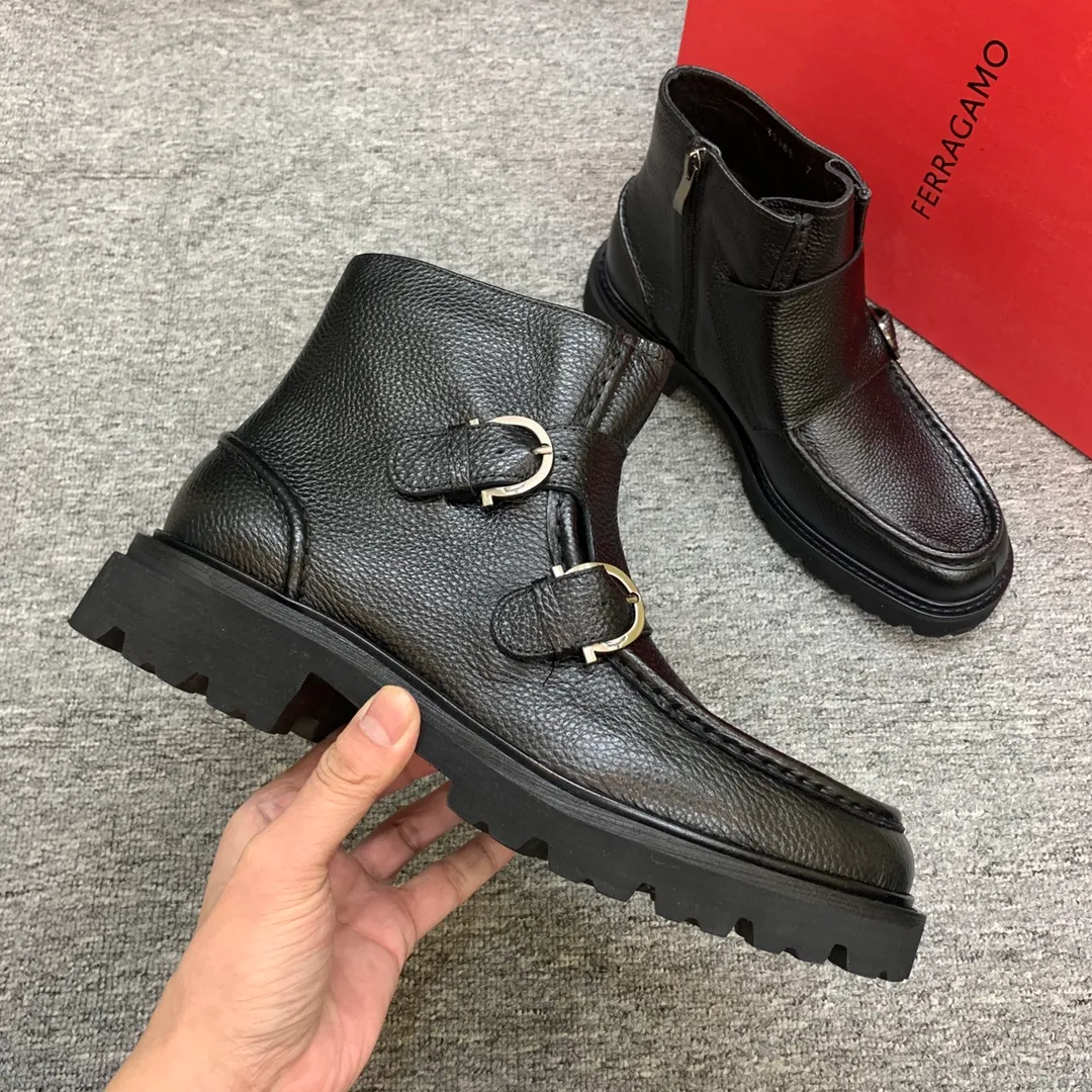 Men's shoes 💰960 🎁🎁🎁😈[Ferragamo] Men's high-top boots, the latest hot style, 1:1 original purchase quality, top quality, imported cowhide for the uppers, imported cowhide for the lining and feet, with original lightweight foam outsole, matching code 39-44, (38, 45 custom-made, non-refundable)